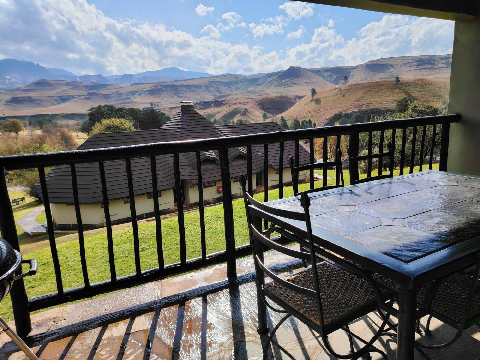 Gooderson Leisure Fairways Self Catering And Timeshare Gold Crown Resort Drakensberg Garden