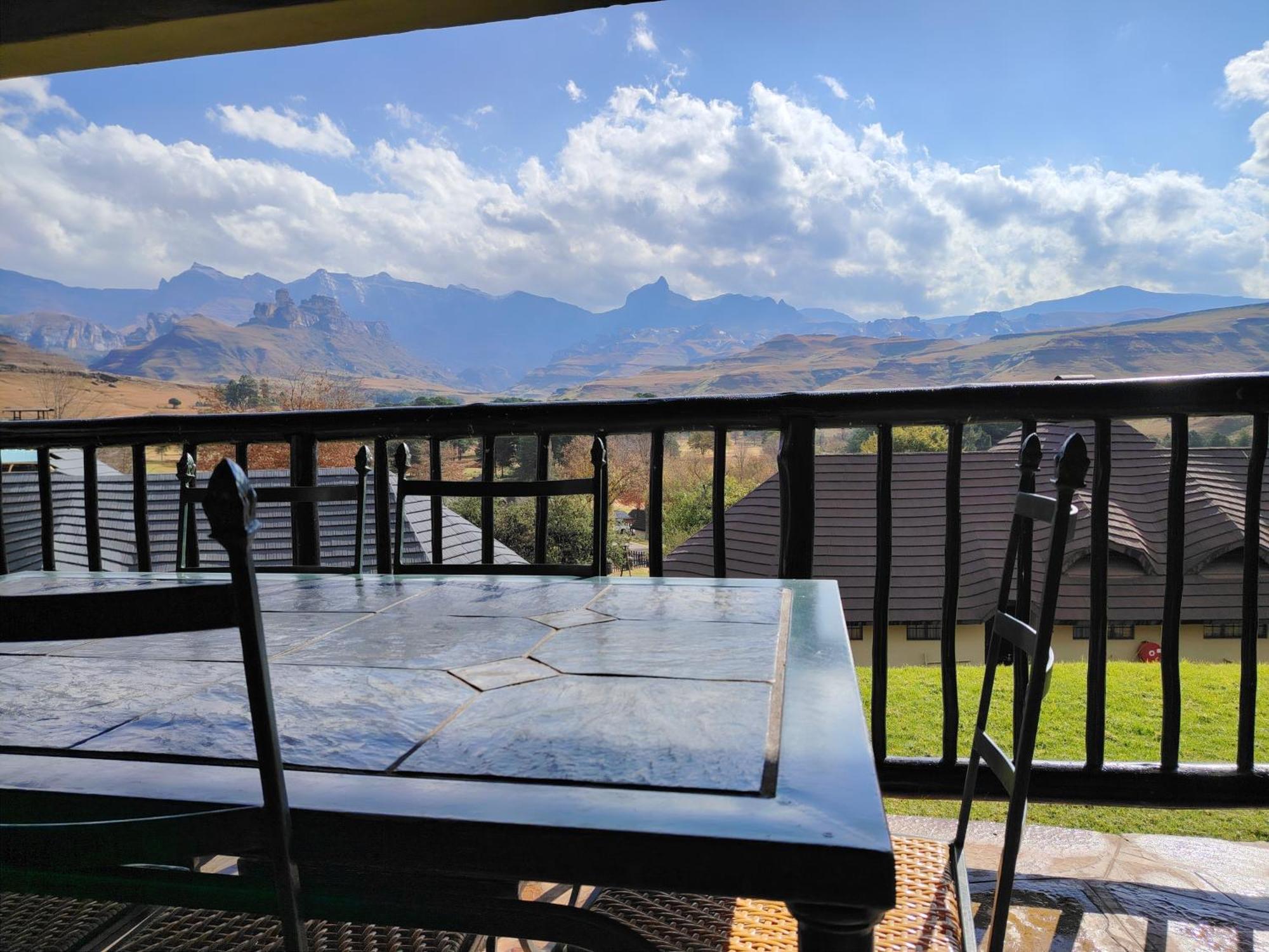 Resort Gooderson Leisure Fairways Self Catering And Timeshare Gold Crown Drakensberg Garden