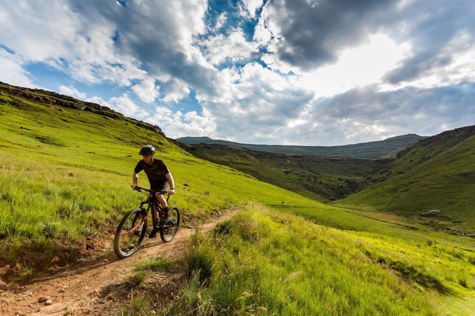 Resort Gooderson Leisure Fairways Self Catering And Timeshare Gold Crown Drakensberg Garden