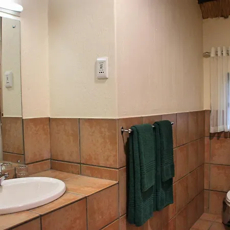 Gooderson Leisure Fairways Self Catering And Timeshare Gold Crown Resort Drakensberg Garden Room photo