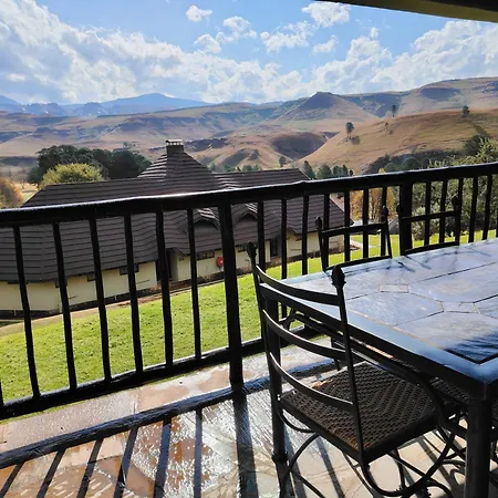 Gooderson Leisure Fairways Self Catering And Timeshare Gold Crown Resort Drakensberg Garden Exterior photo