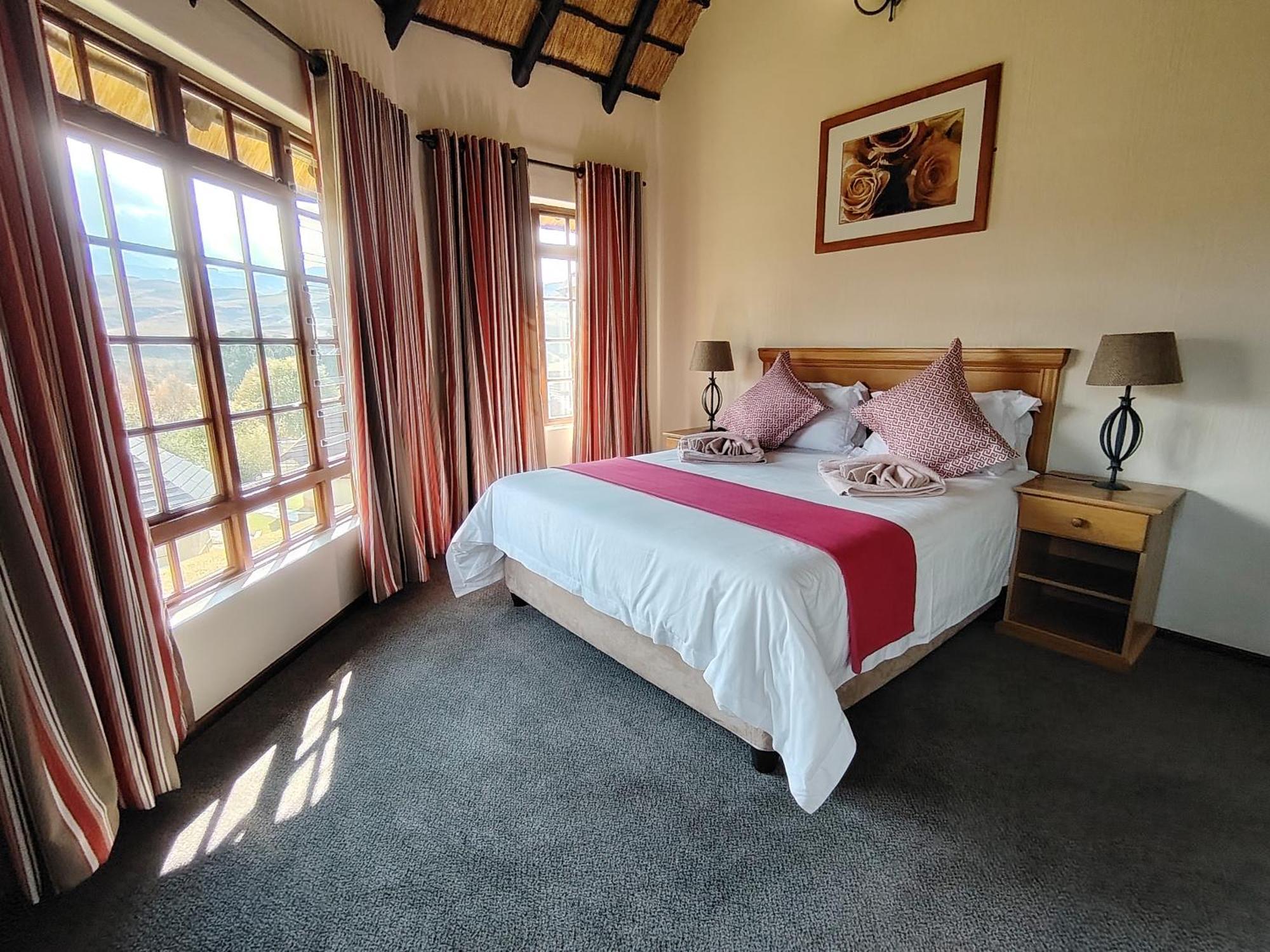 Resort Gooderson Leisure Fairways Self Catering And Timeshare Gold Crown Drakensberg Garden